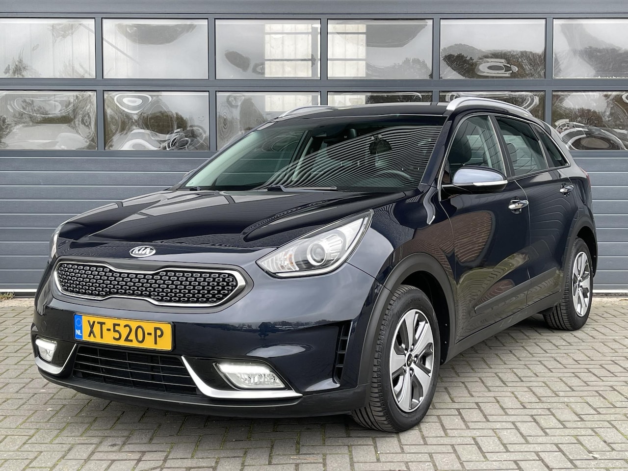 Kia Niro - 1.6 GDI HYBRID DYNAMICLINE I APPLE/ANDROID I NAVIGATIE I PARKEERCAMERA I CRUISE CONTROL I - AutoWereld.nl