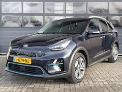 Kia e-Niro - DYNAMICPLUSLINE 64 KWH I 3-FASE I SCHUIFDAK I APPLE/ANDROID I PARKEERCAMERA I STOELVERWARM