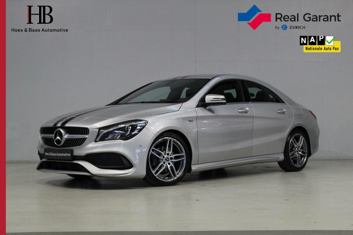 Mercedes-Benz CLA-Klasse - 180 AMG/White Art/Stoelverw/Camera/Led - AutoWereld.nl