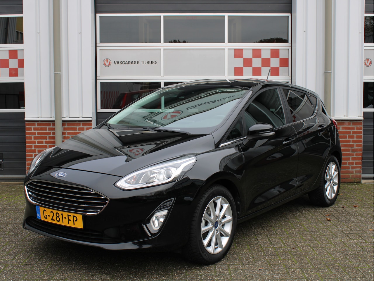 Ford Fiesta - 1.0 EcoBoost Titanium 1e Eig/Dealer onderh./Navi/AppleCarplay/AndroidAuto/Climate+Cruise c - AutoWereld.nl