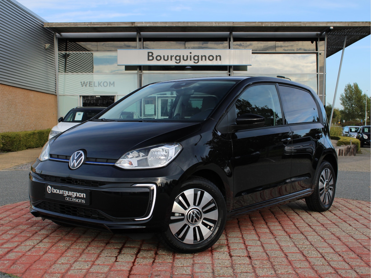 Volkswagen e-Up! - MAX | Clima | A-Camera | Cruise | PDC | DAB | - AutoWereld.nl