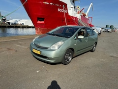 Toyota Prius - 1.8 HYBRID NAVI/CLIMA