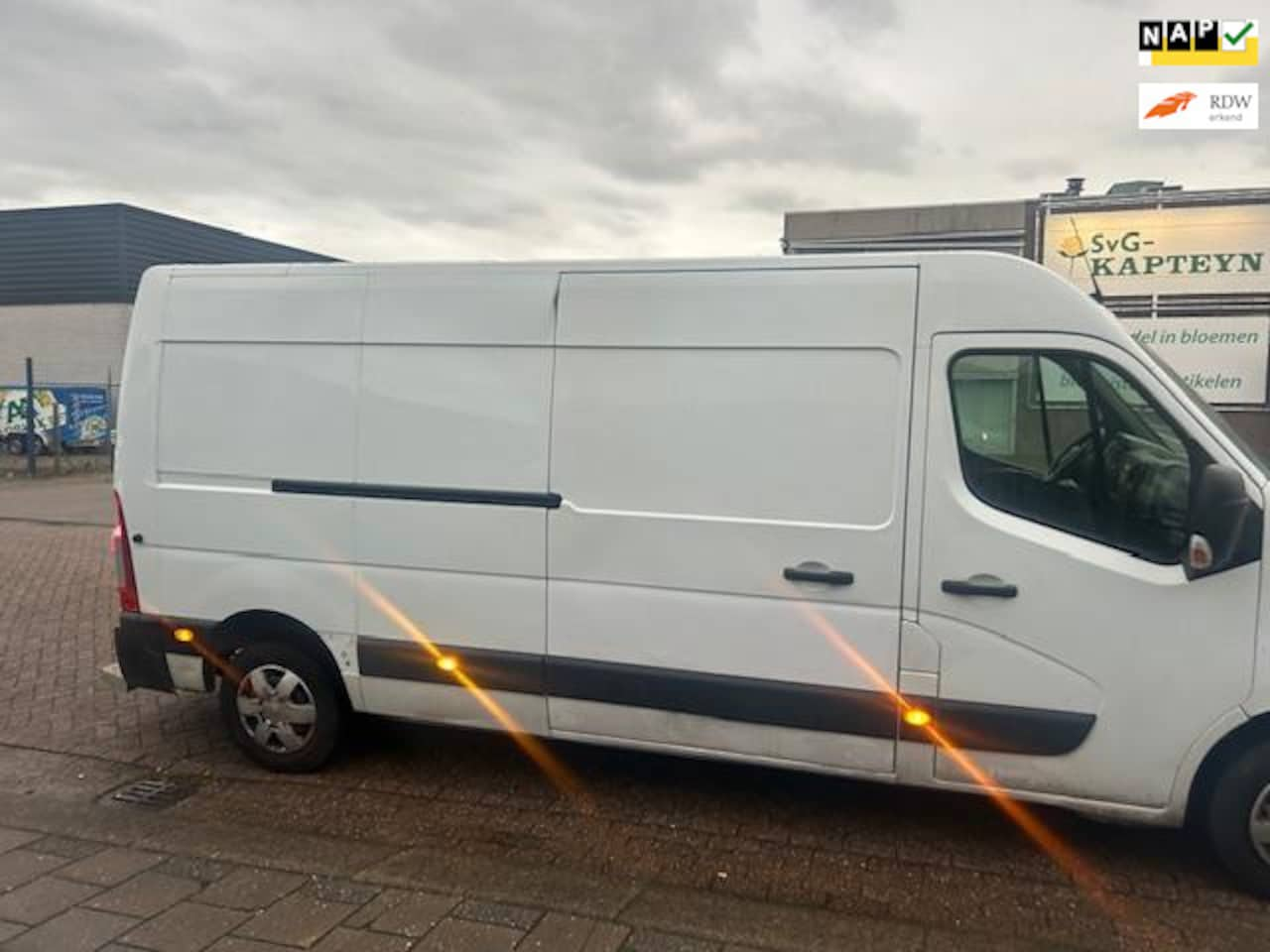 Opel Movano - 2.3 CDTI L3H3 2.3 CDTI L3H3 - AutoWereld.nl