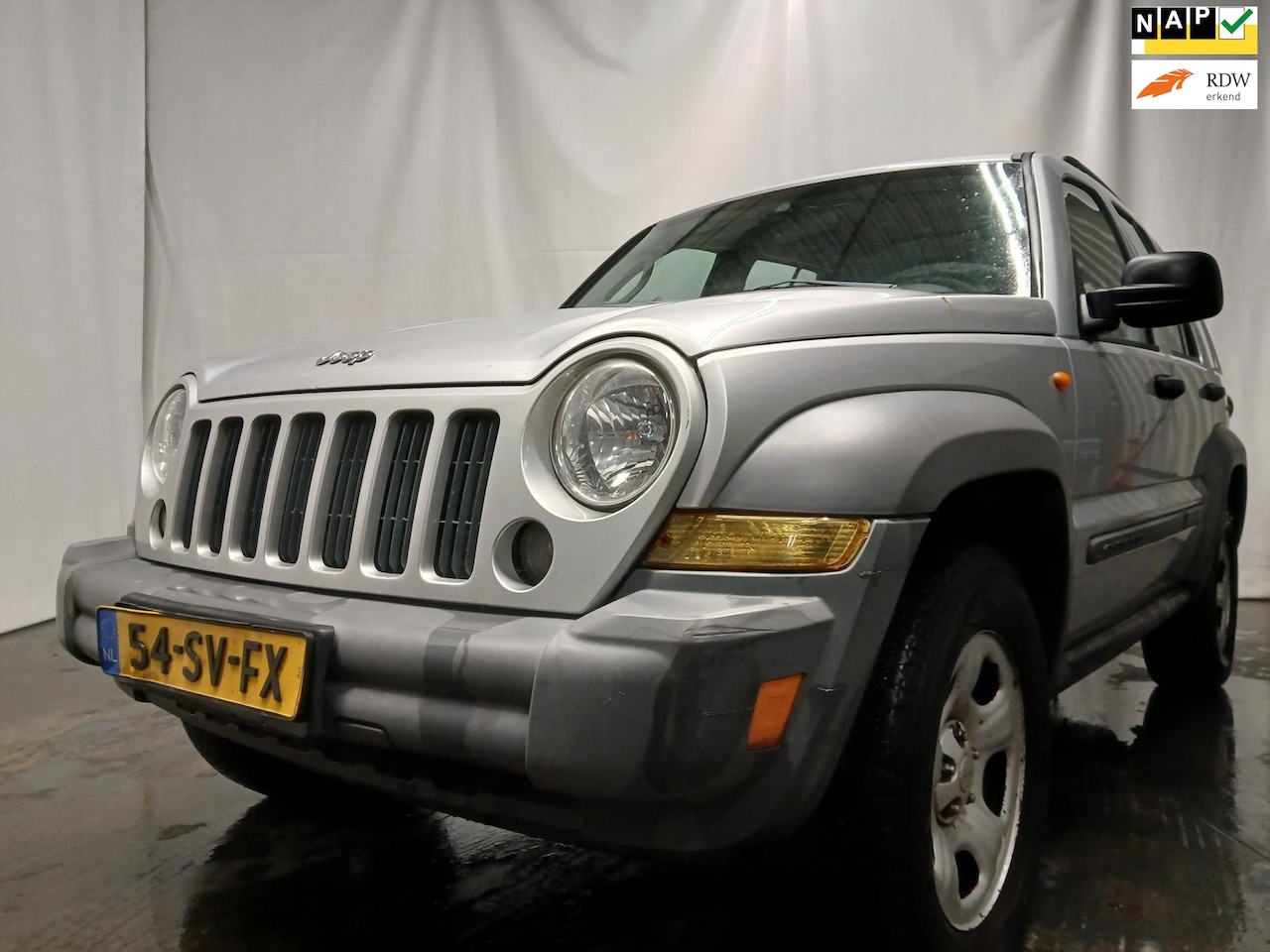 Jeep Cherokee - 3.7 V6 Sport - Schade - AutoWereld.nl