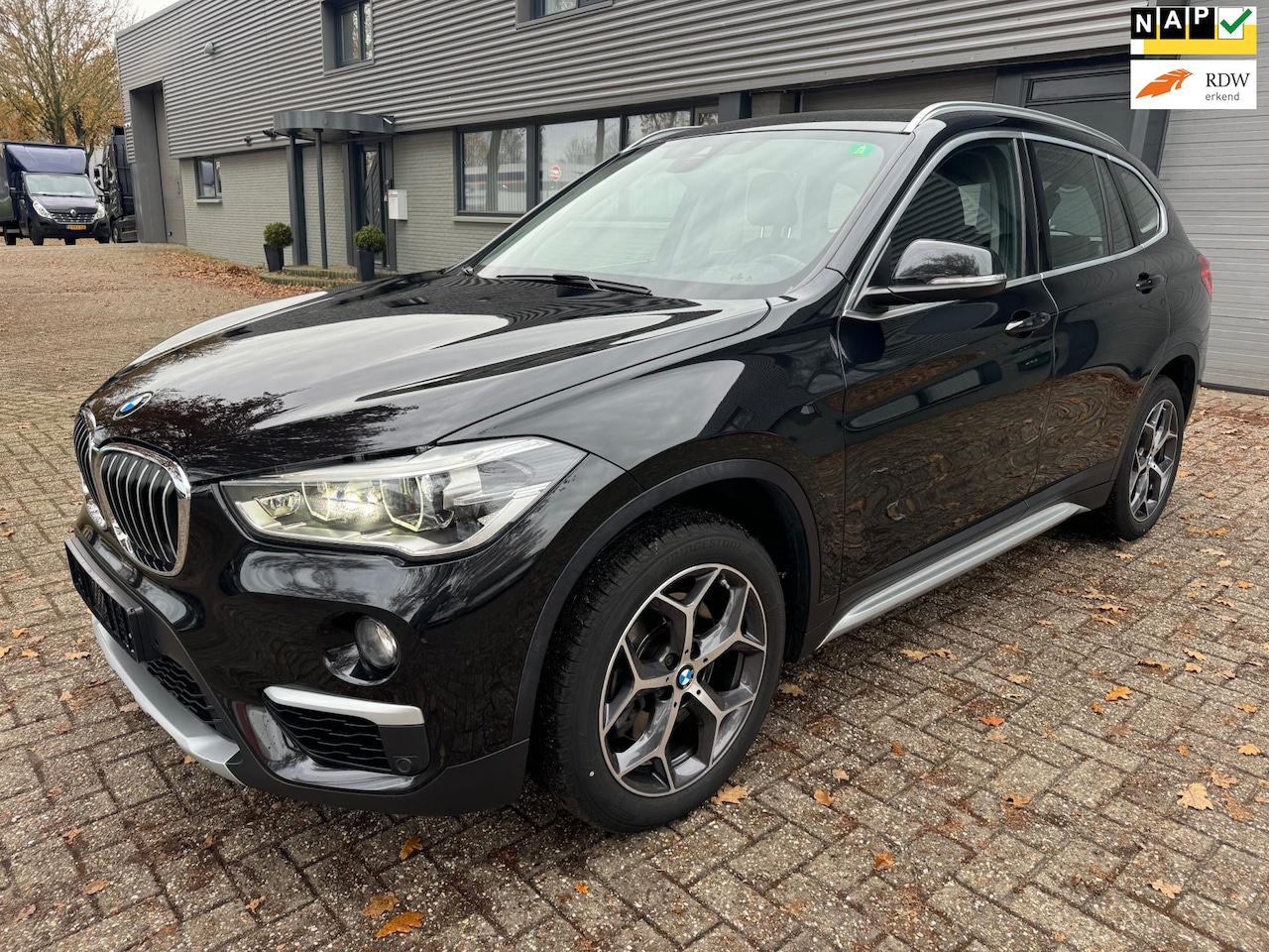 BMW X1 - SDrive20d Executive Edition - AutoWereld.nl