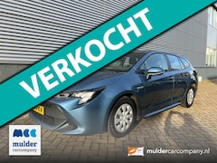 Toyota Corolla Touring Sports - 1.8 Hybrid Comf / Navigatie / Trekhaak / Garantie / MCC / Gouda