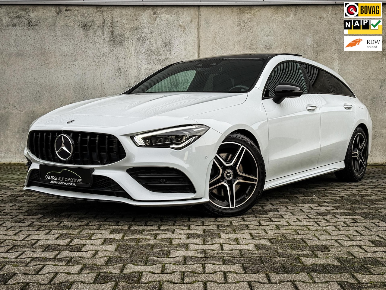 Mercedes-Benz CLA-klasse Shooting Brake - 200 AMG Sport | Sfeerverlichting | Panorama | Wide screen | Metalic lak | Vol opties | - AutoWereld.nl