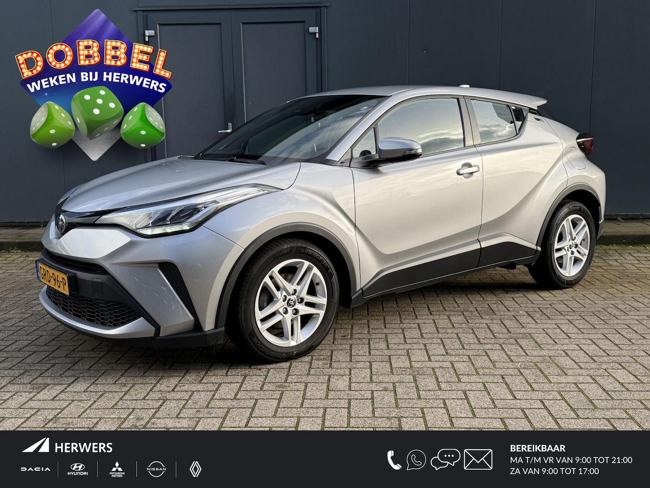 Toyota C-HR - 1.8 Hybrid Business / Automaat / Navigatie / Cruise Control / Climate Control / Bluetooth - AutoWereld.nl