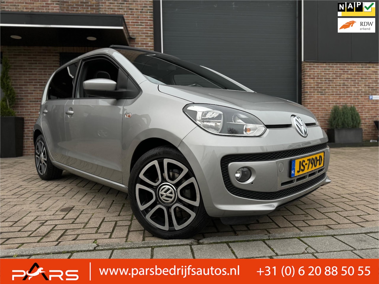 Volkswagen Up! - 1.0 high up! BlueMotion Pano Airco Navi Cruise Elk.Ramen 5 drs zeer nette - AutoWereld.nl