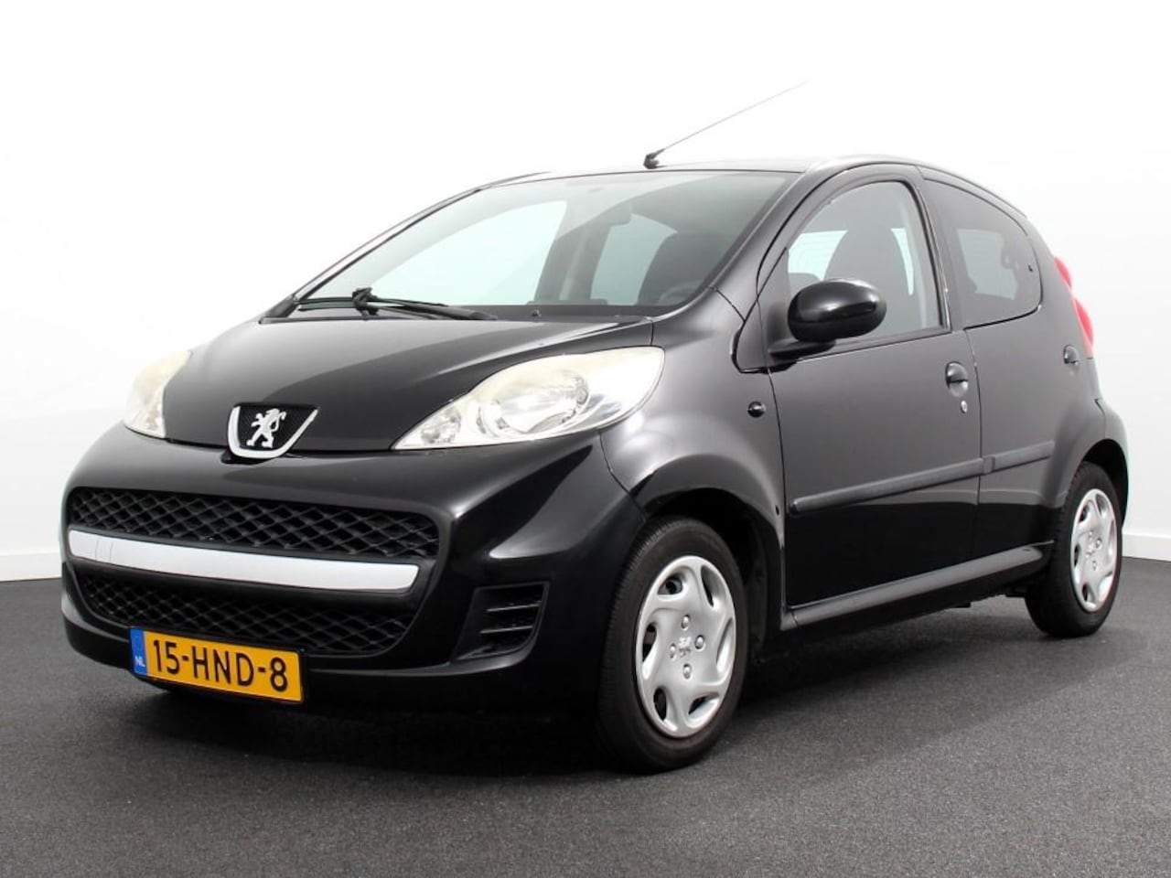 Peugeot 107 - 1.0-12V XS Airco | Radio | Bluetooth | Elektrische ramen | 5 deurs | tot 03-05-25 APK | Ha - AutoWereld.nl