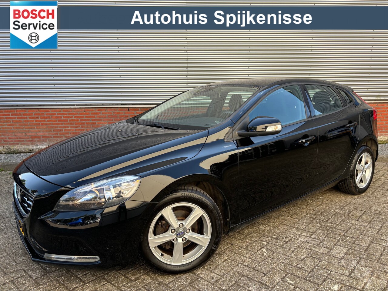 Volvo V40 - 1.6 D2 | Navigatie | Climate Control - AutoWereld.nl