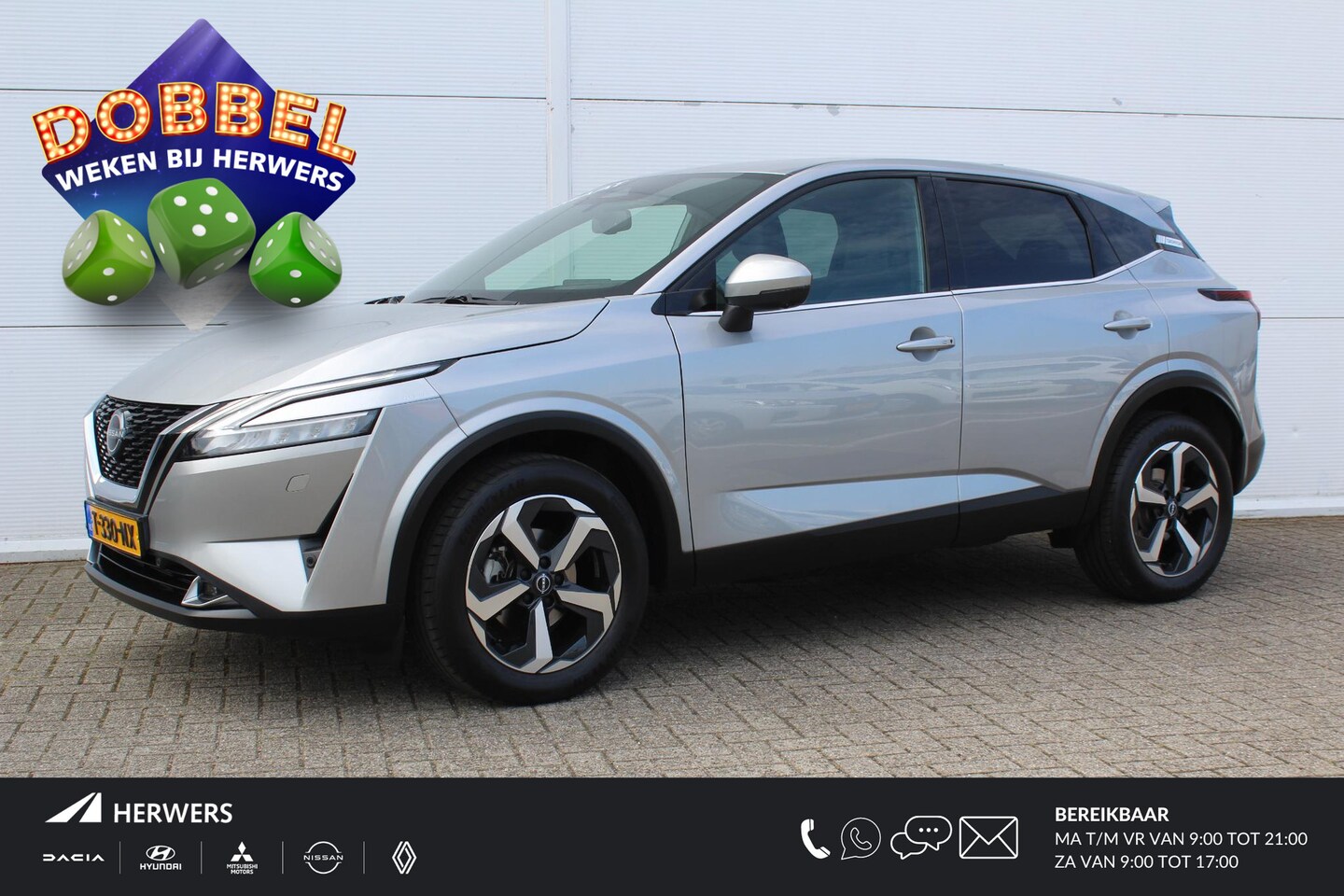 Nissan Qashqai - 1.3 MHEV Xtronic Tekna AUTOMAAT / Navigatie + Apple Carplay/Android Auto / Climate Control - AutoWereld.nl