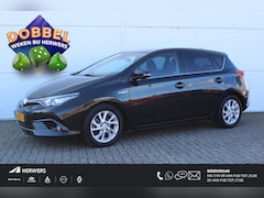 Toyota Auris - 1.8 Hybrid Trend / Navigatie / Panoramadak / Climate Control / Achteruitrijcamera / Cruise