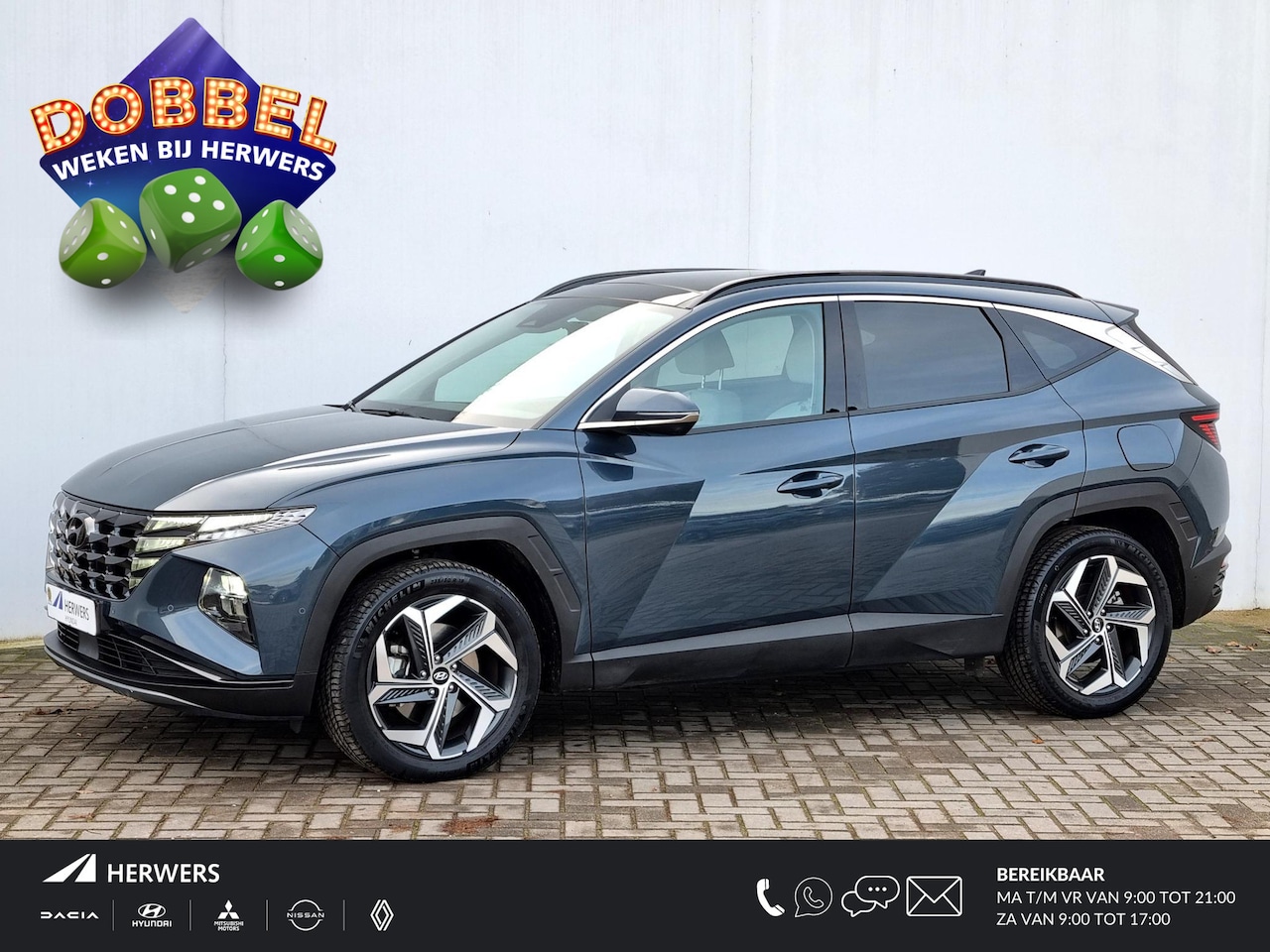 Hyundai Tucson - 1.6 T-GDI HEV 230PK Premium Sky Automaat / 1650KG Trekgewicht / Panoramadak / Schuif-/Kant - AutoWereld.nl