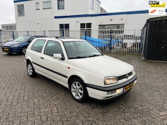 Volkswagen Golf - 1.8 CL. Automaat