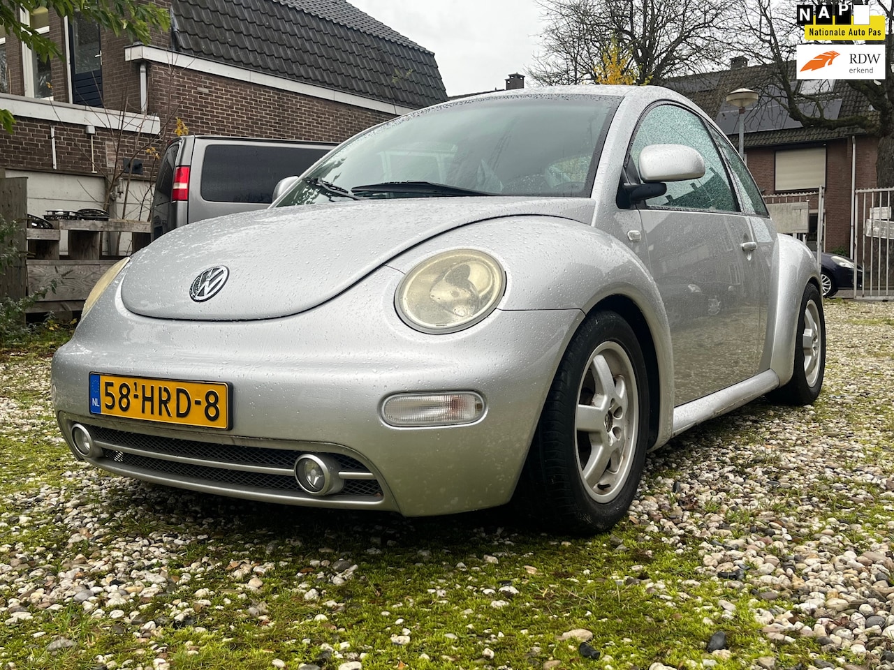 Volkswagen New Beetle - 2.0 airco even lezen !! - AutoWereld.nl