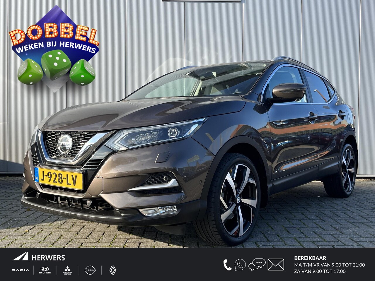 Nissan Qashqai - 1.3 DIG-T Tekna Panorama glazen dak / AppleCarplay AndroidAuto /  Trekhaak 1500KG trekgewi - AutoWereld.nl