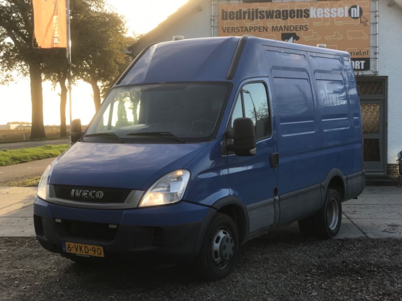 Iveco Daily - 35C15V 3.0 HPI Euro 4 L2H2 AC Trekhaak 6T - AutoWereld.nl