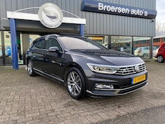 Volkswagen Passat Variant - 1.5 TSI 150pk 7-DSG Highline Buss. R met Leer, Pano en DigiDash