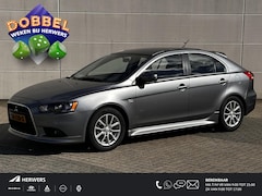 Mitsubishi Lancer Sportback - 1.6 Limited Edition / Stoelverwarming / Trekhaak / vier-seizoensbanden / Climate Control /