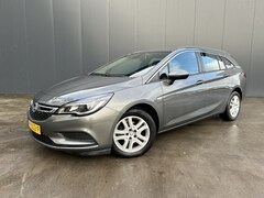 Opel Astra Sports Tourer - 1.6 CDTI Business+ LED NAVI 1e EIGENAAR CRUISE AIRCO TREKHAAK