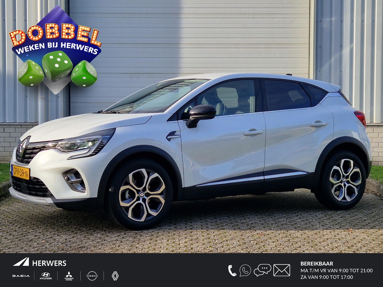 Renault Captur - 1.3 TCe 140 Intens Automaat / 1500KG Trekgewicht / Navigatie / Cruise Control Adaptief / C - AutoWereld.nl