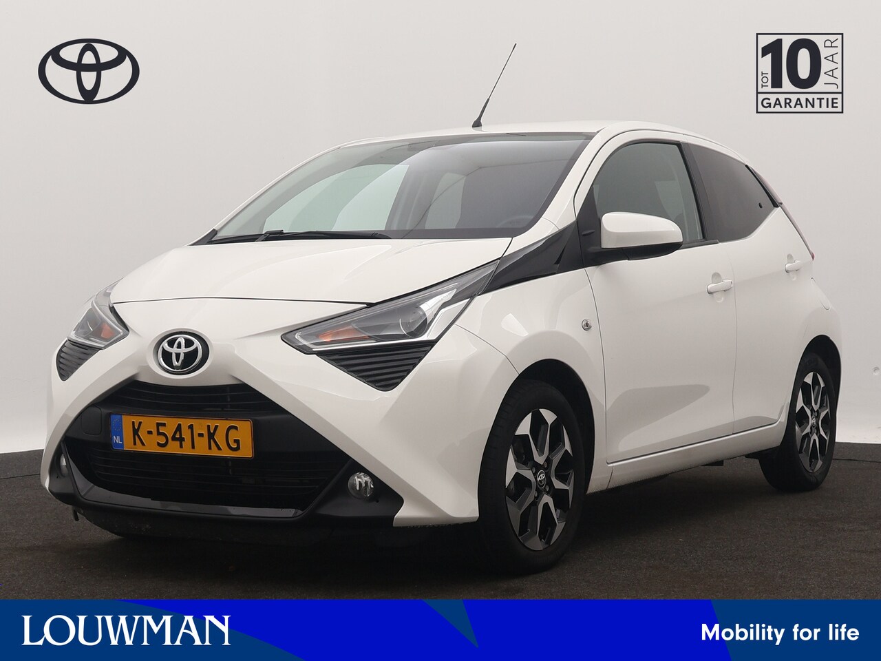 Toyota Aygo - 1.0 VVT-i x-joy | Apple Carplay/Android Auto | Airco Aut. | Camera | LM velgen | - AutoWereld.nl