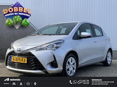 Toyota Yaris - 1.5 Hybrid Active / Trekhaak / Navigatie / Cruise Control / Camera / Airco / Compleet deal