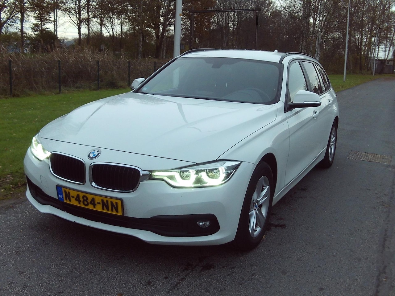 BMW 3-serie Touring - 320d High Executive 320d High Executive - AutoWereld.nl