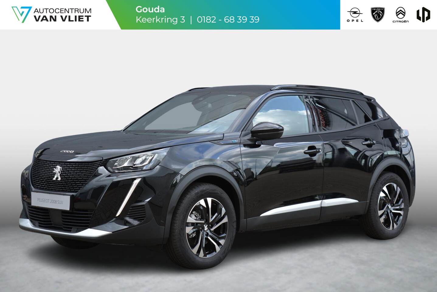 Peugeot e-2008 - EV Allure Pack 50kWh 136pk | Navigatie | Apple Carplay/Android Auto | Bluetooth | Achterui - AutoWereld.nl