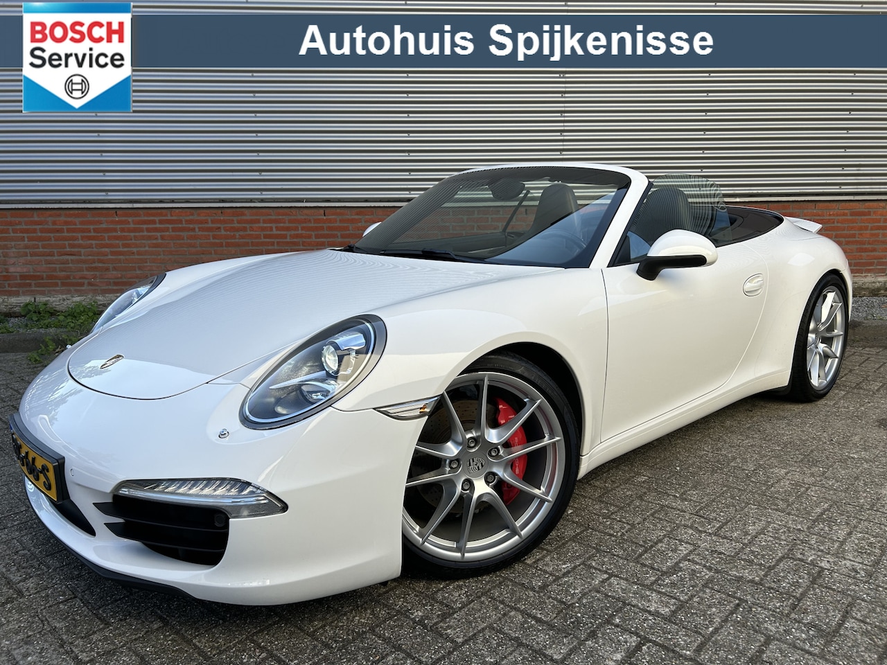 Porsche 911 Cabrio - 3.8 Carrera S 400PK / Sport Chrono / Leder / Clima / Navigatie - AutoWereld.nl