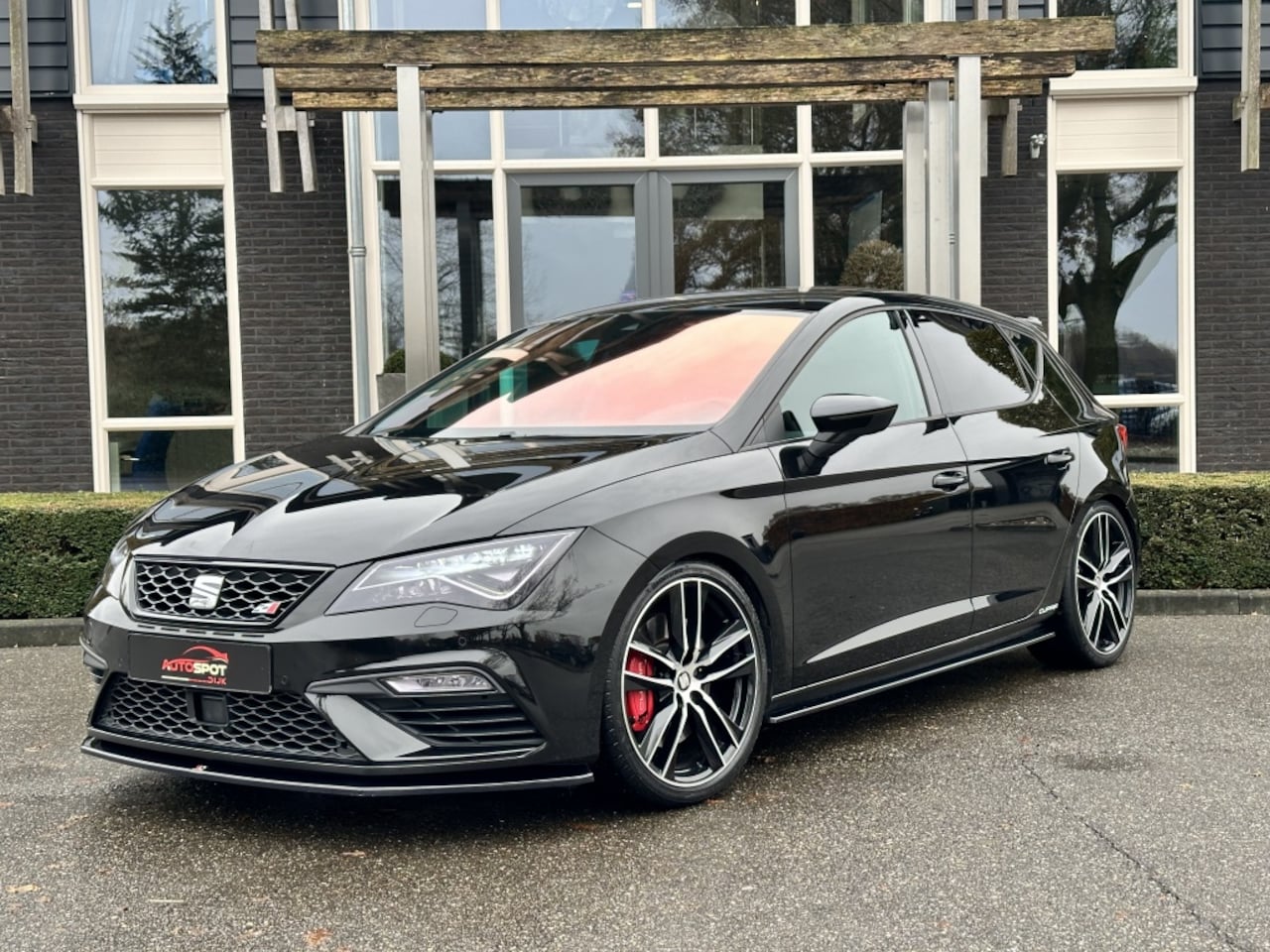 Seat Leon ST - 2.0 TSI CUPRA 300 2.0 TSI CUPRA 300 - AutoWereld.nl