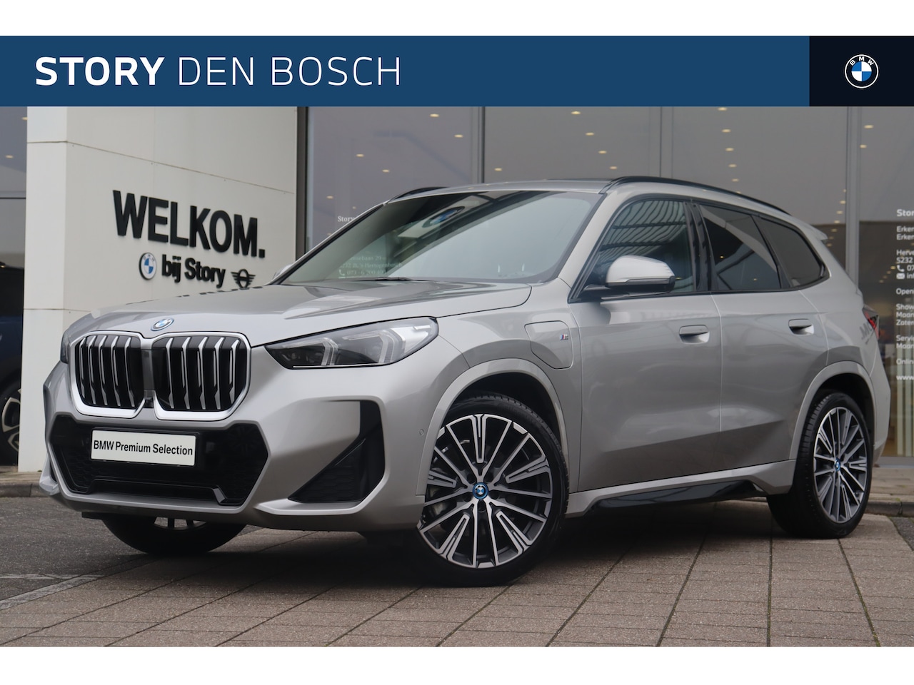 BMW X1 - xDrive30e High Executive M Sport Automaat / Panoramadak / Trekhaak / Sportstoelen / Adapti - AutoWereld.nl