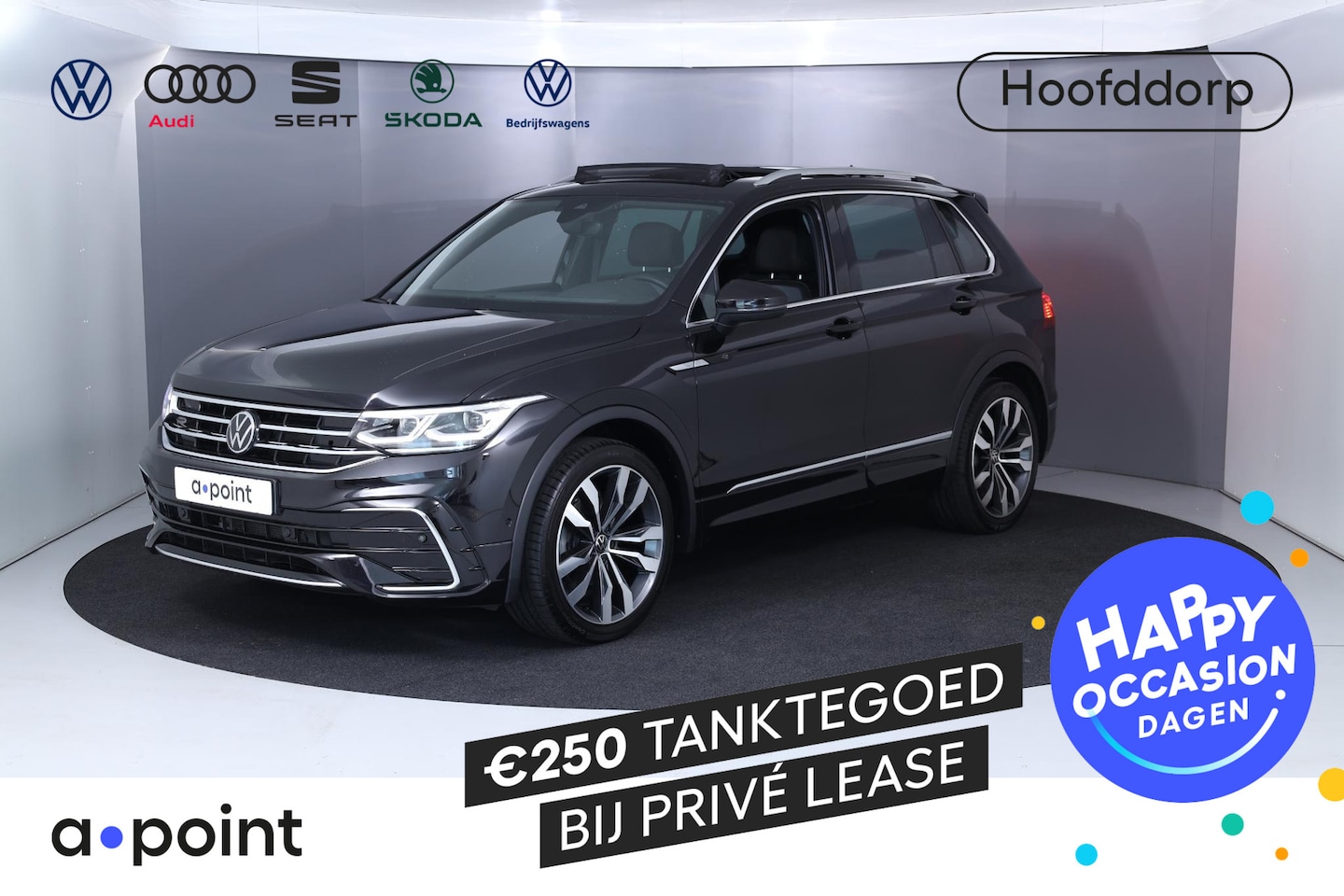 Volkswagen Tiguan - 1.5 TSI R-Line Business 150PK DSG | Private lease vanaf €793,- pm| Panoramadak | trekhaak| - AutoWereld.nl