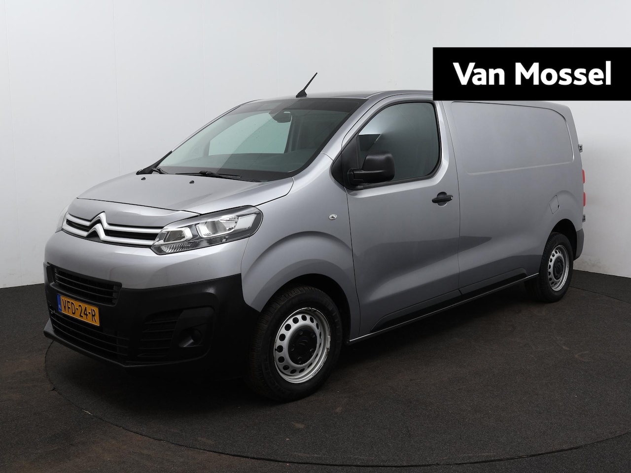 Citroën Jumpy - 2.0 BlueHDI 120 M Club | Apple Carplay/Android Auto | Airco | Trekhaak | Parkeersensoren - AutoWereld.nl