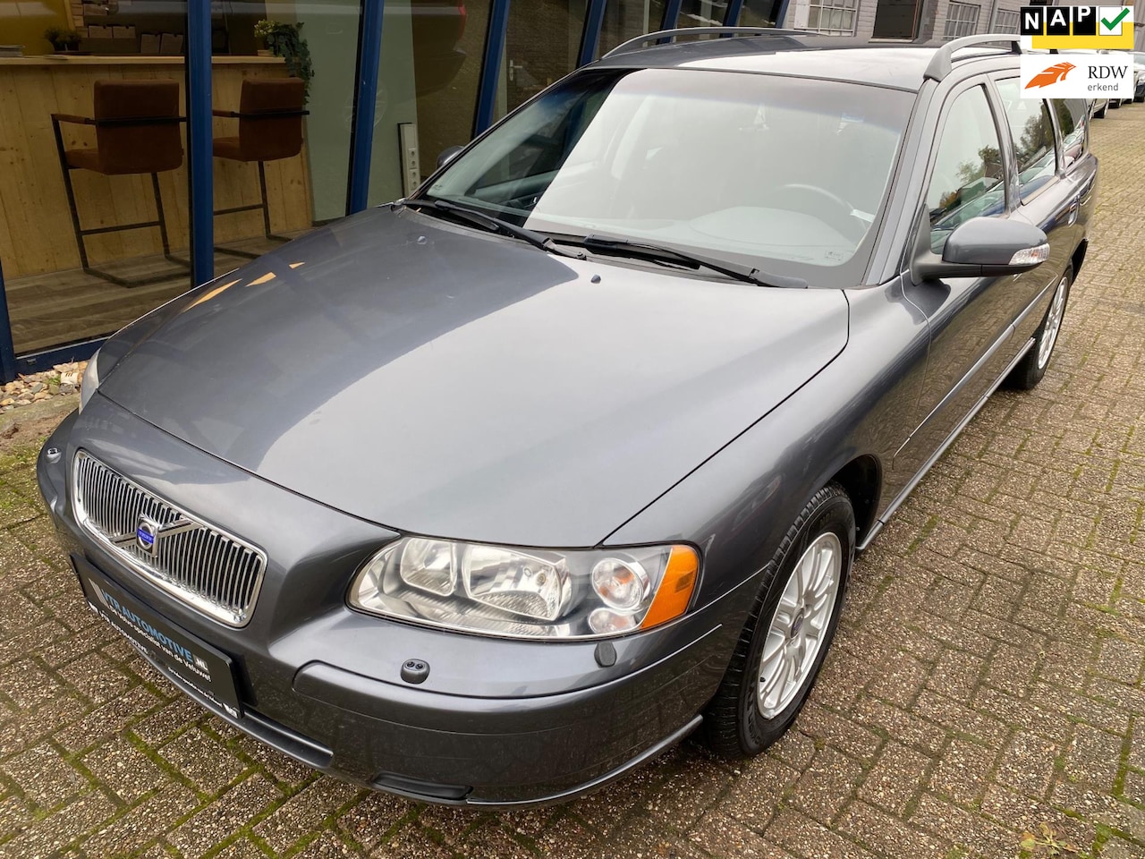 Volvo V70 - 2.4 Edition Classic 170PK Youngtimer - AutoWereld.nl