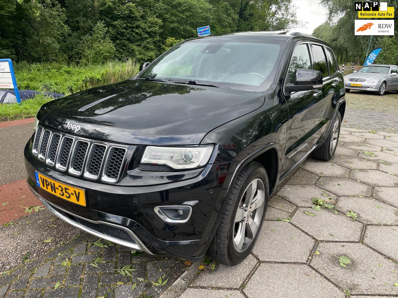 Jeep Grand Cherokee - 3.0CRD EURO5 GRIJS KENTEKEN! - AutoWereld.nl