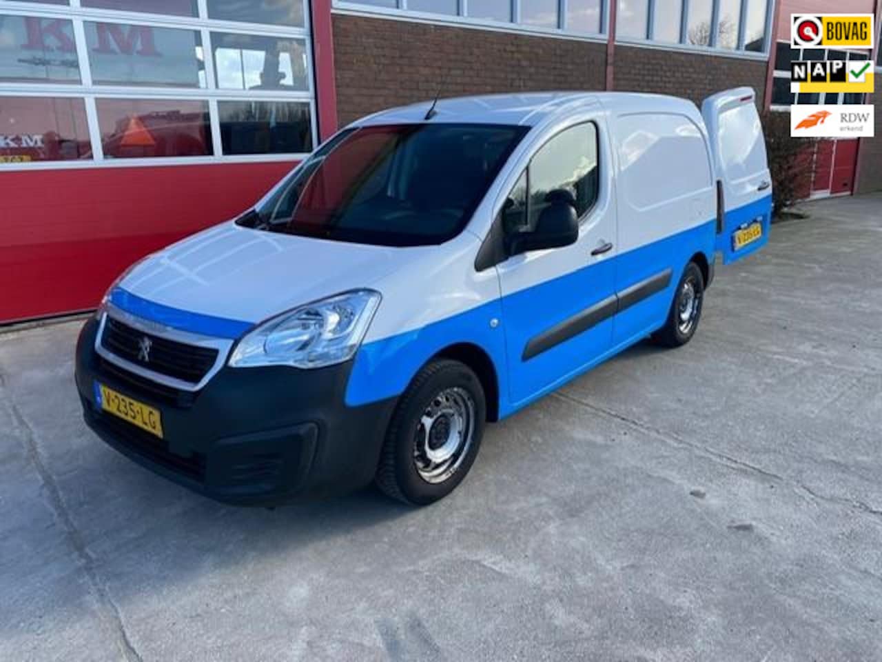 Peugeot Partner - 120 1.6 BlueHDi 75 L1 Pro 120 1.6 BlueHDi 75 L1 Pro - AutoWereld.nl