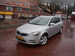 Kia Cee'd - 1.4 CVVT X-ecutive CRUISECONTROL NAVIGATIE TELEFOON TREKHAAK