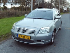 Toyota Avensis Wagon - 1.8 VVTi Linea Luna