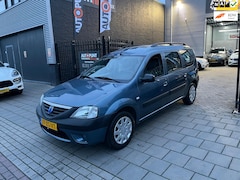 Dacia Logan MCV - 1.6 Ambiance 7p. 2e Eigenaar Trekhaak Airco NAP APK