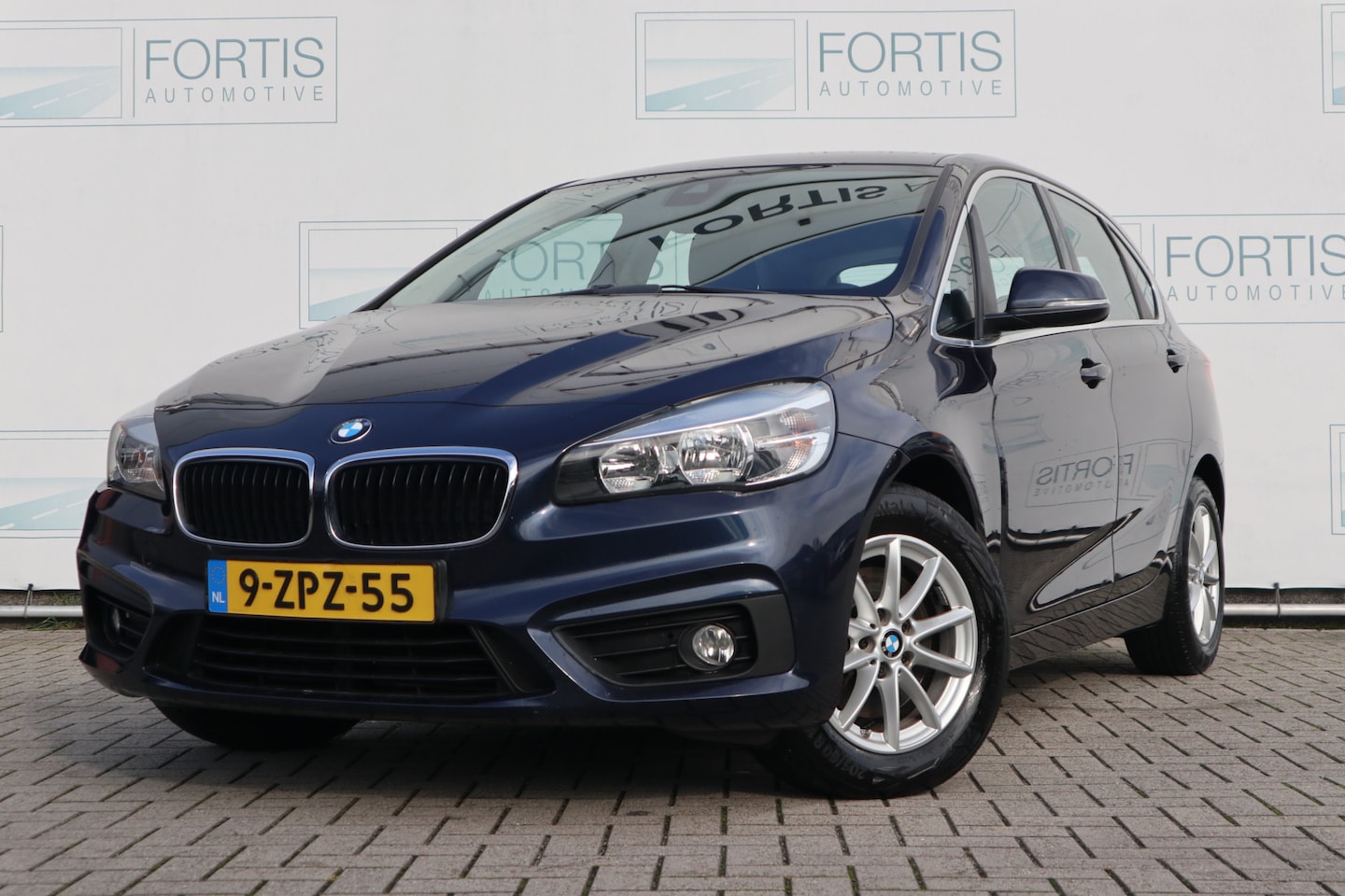 BMW 2-serie Active Tourer - 218i Executive 136 PK/ NL Auto/ Navi/ ECC/ PDC/ Cruise/ 16" LMV/ - AutoWereld.nl