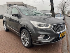 Ford Kuga - 1.5 EcoBoost Vignale Airco/ECC, Navi, Camera, Pano Zeer Nette Auto