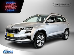 Skoda Karoq - 1.5 150pk TSI ACT Business Edition Plus / keyless entry & start / Navigatiesysteem / Acter