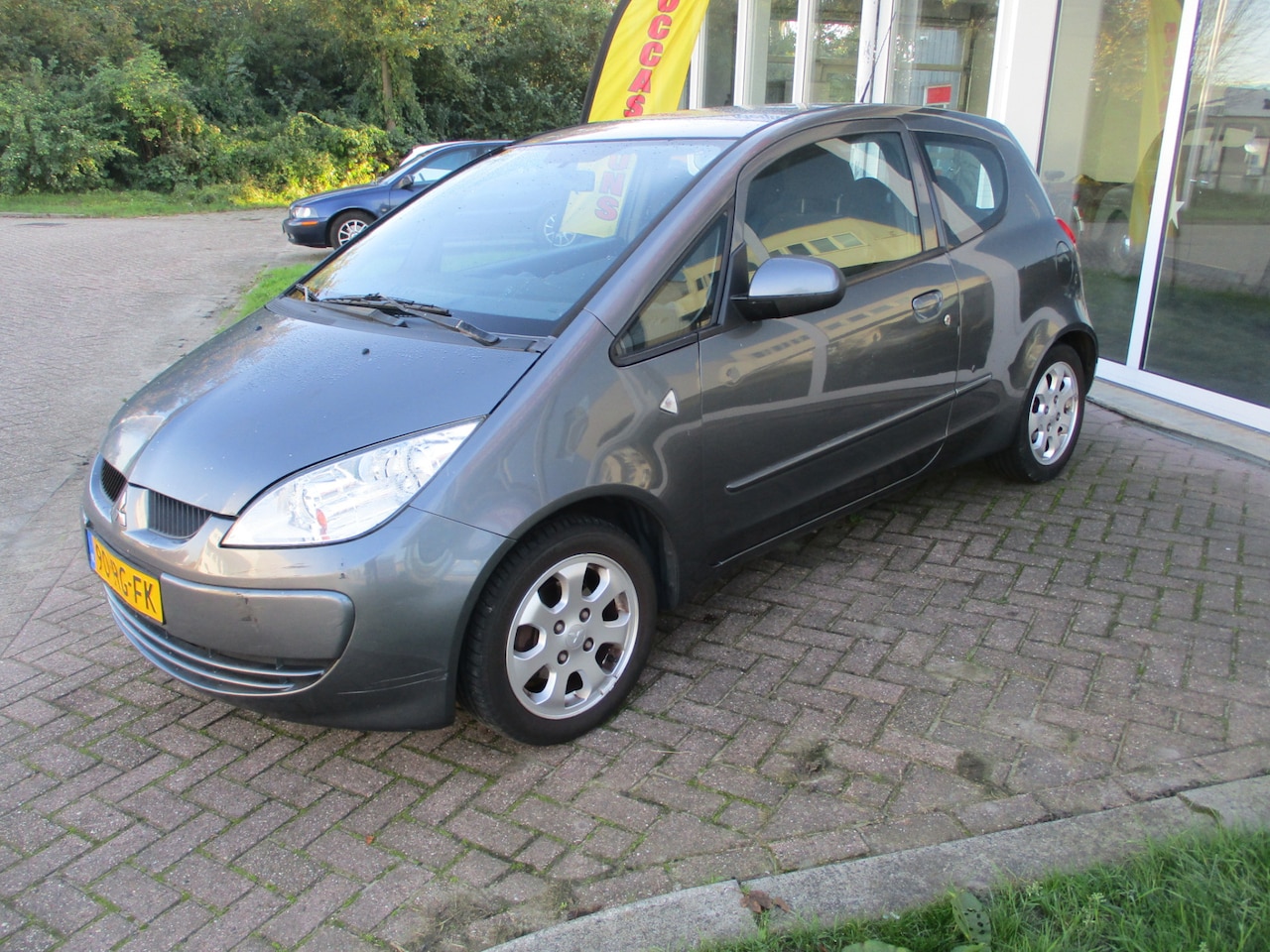 Mitsubishi Colt - 1.3 Invite - AutoWereld.nl