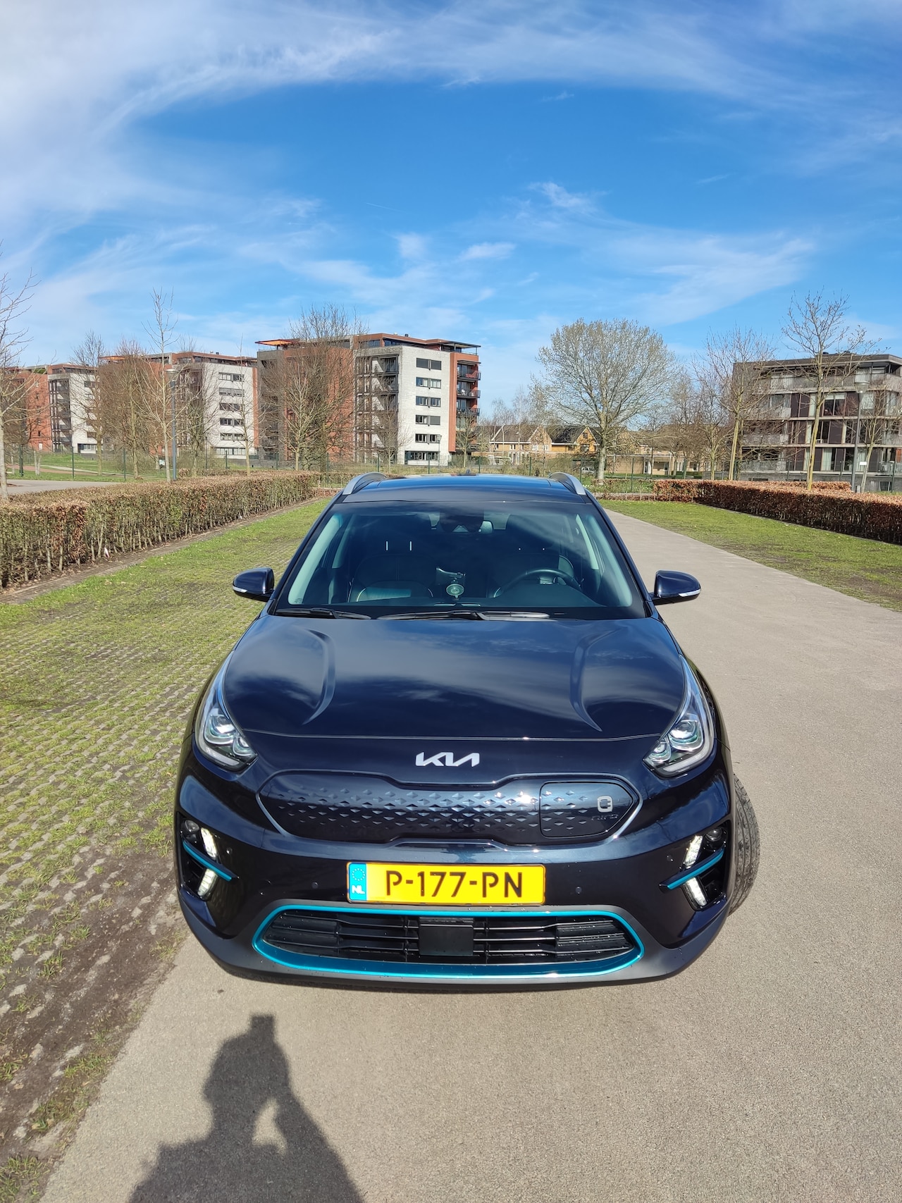 Kia e-Niro - DynamicPlusLine 64kWh Warmtepomp, gravity blue - AutoWereld.nl