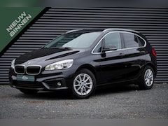 BMW 2-serie Active Tourer - 218i Essential / Aut / Trekhaak / Navi