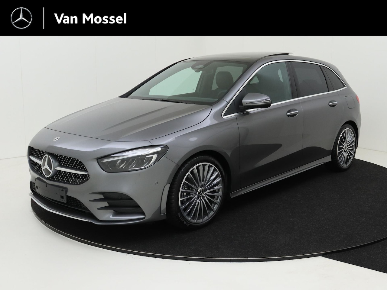 Mercedes-Benz B-klasse - 180 AMG Line / Panoramadak/ Sfeerverlichting/ Premium Pack/ FACELIFT! - AutoWereld.nl