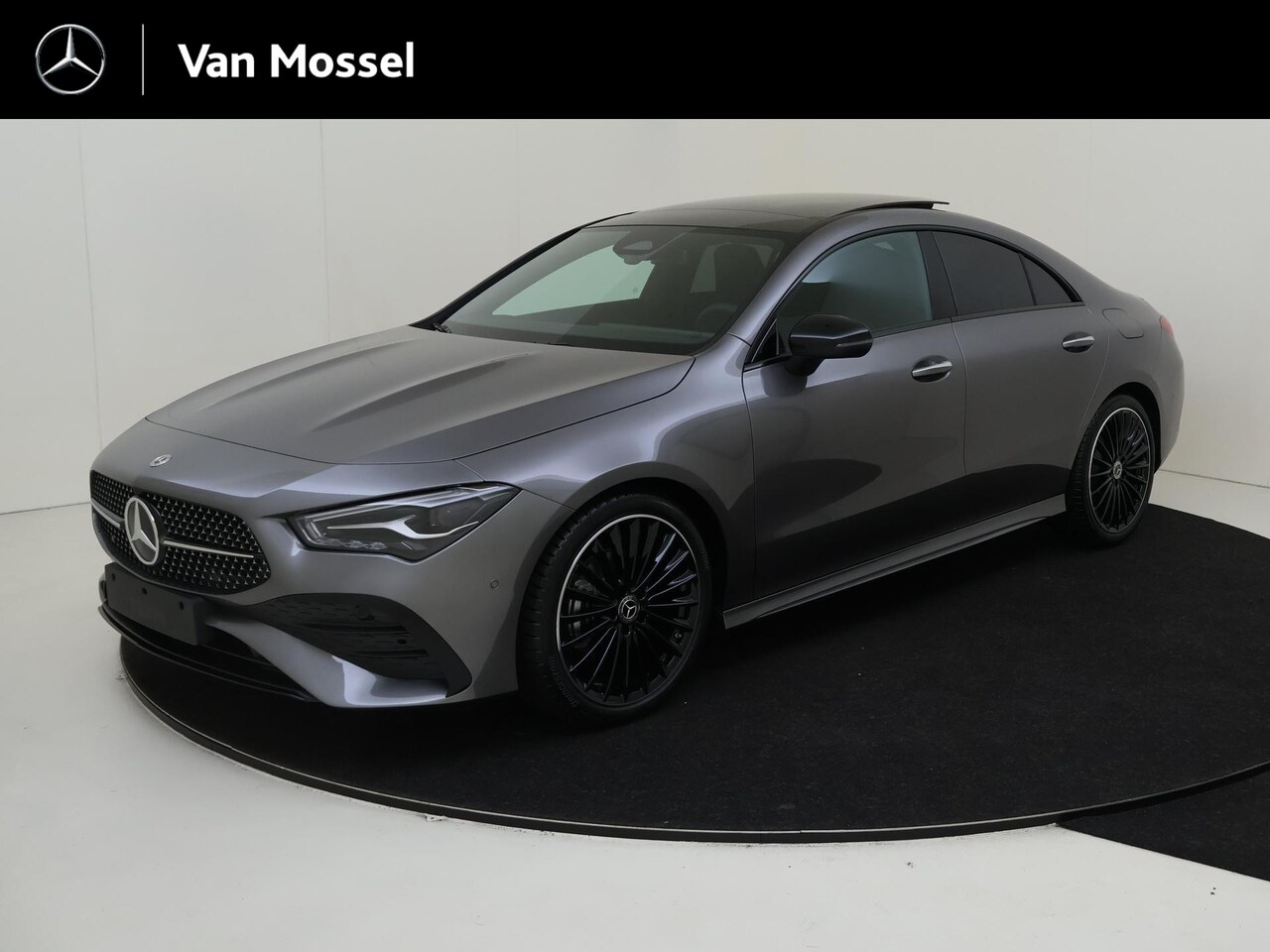 Mercedes-Benz CLA-Klasse - 180 Star Edition AMG Line / Panoramadak/ Night/ 19 inch - AutoWereld.nl