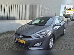 Hyundai i30 Wagon - 1.6 GDI i-Catcher|NAVI-CAMERA-TREKHAAK|NAP